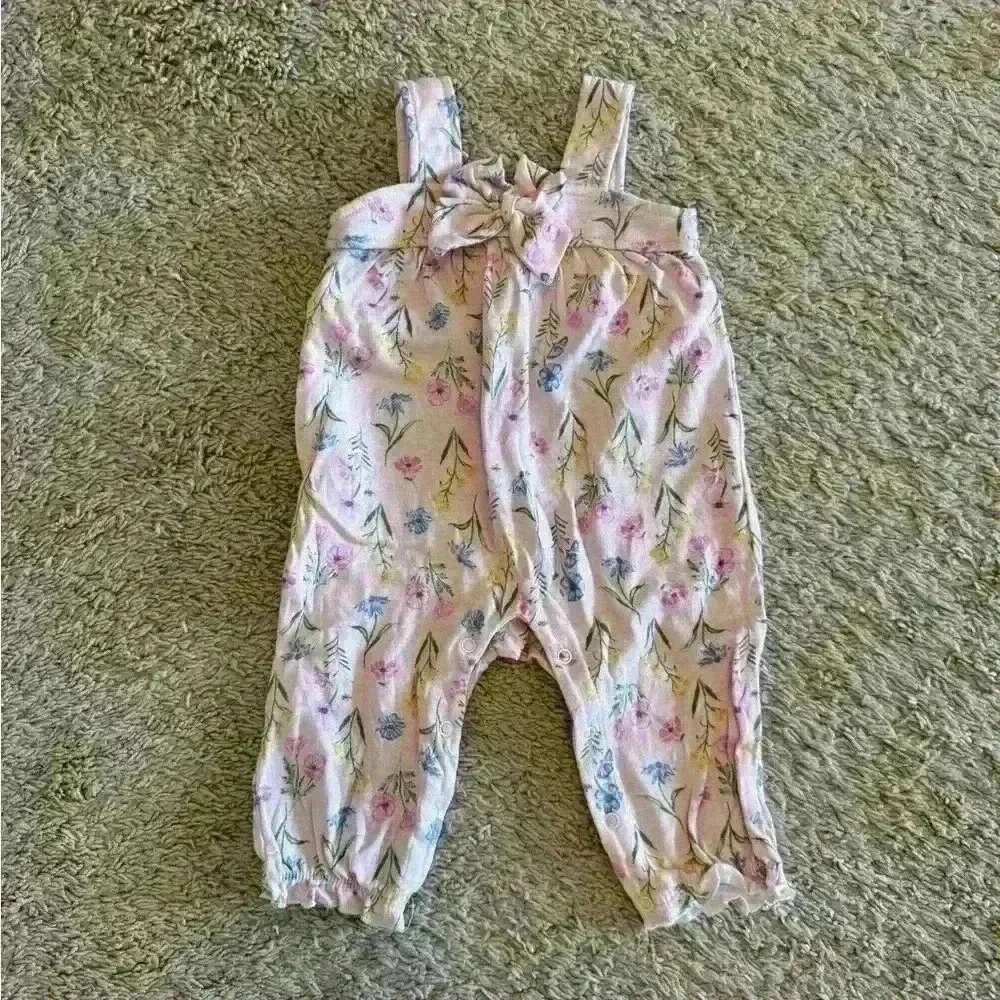 Lot of Baby Girl Spring/Summer Clothes 3-6 months - Picture 3 of 9